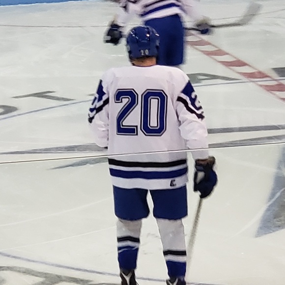 Meet the Posher Other - Meet your Posher, Evan